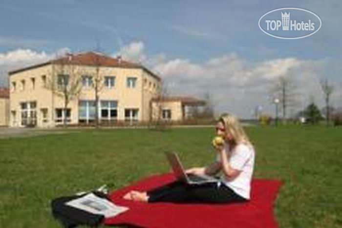 Hotelier's photos Grand City Parkhotel Dessau 3*
