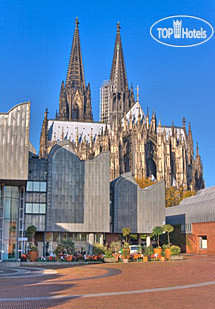 New photos from tourists Elite an der Universitat 2*