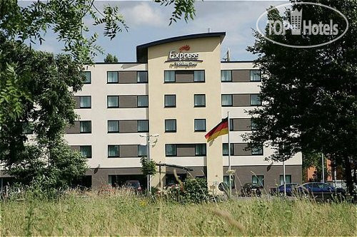 Hotel photo Express by Holiday Inn Cologne Muelheim 3*