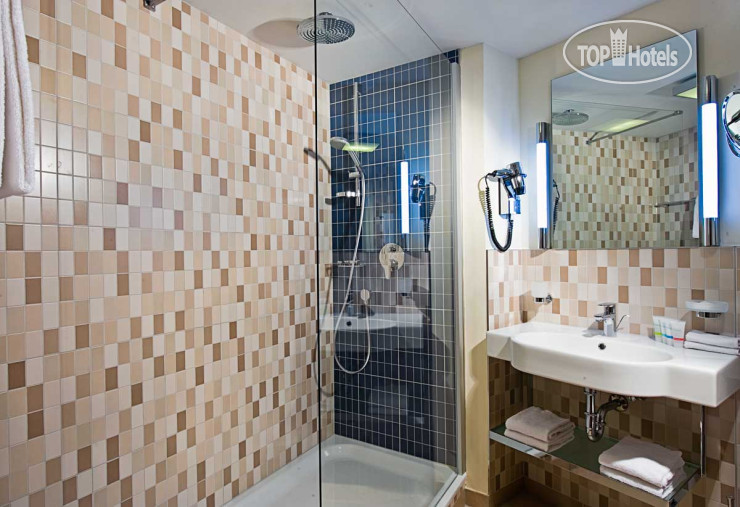 New photos from tourists Wyndham Koeln 4*