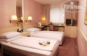 New photos from tourists Cristal 4*