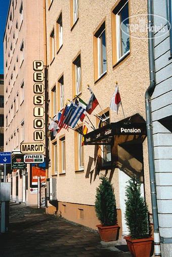 Hotelier's photos Margit 2*