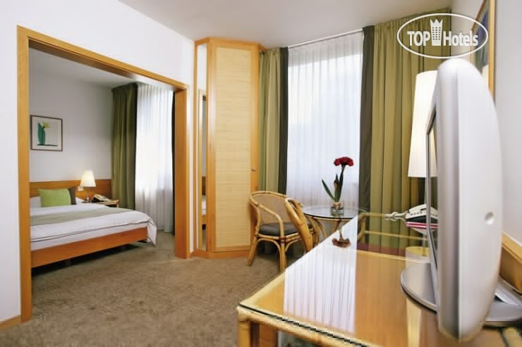 New photos from tourists K+K Hotel am Harras 4*
