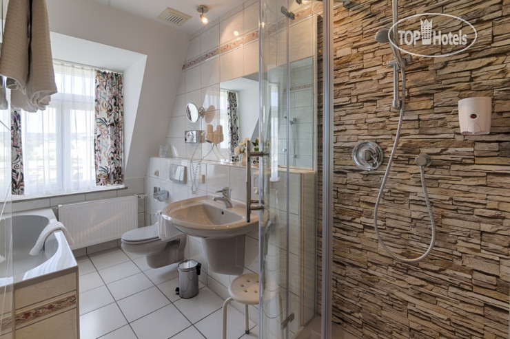 New photos from tourists Smetana Hotel 4*