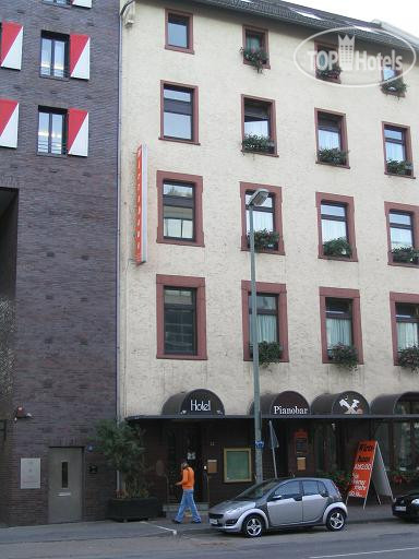 Hotel photo Central Frankfurt 3*