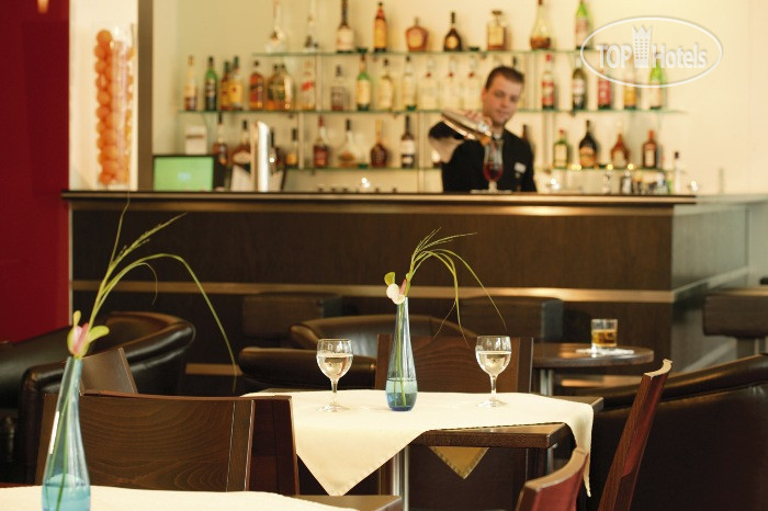 Hotel photo NH Berlin City West 4*