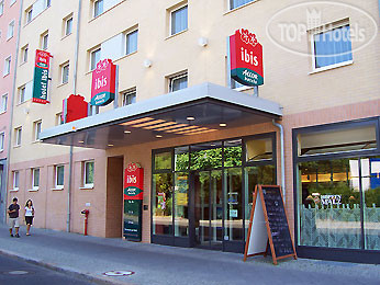Hotelier's photos Ibis Berlin Potsdamer Platz 2*