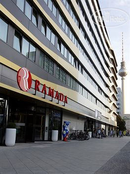 New photos from tourists H4 Hotel Berlin Alexanderplatz 4*