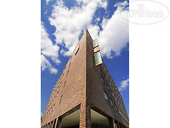 Hotelier's photos Ibis Hamburg Wandsbek 2*
