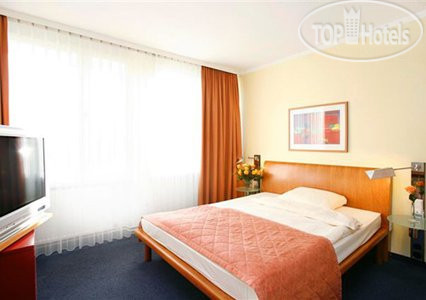 New photos from tourists Quality Hotel Ambassador, Hamburg 4*