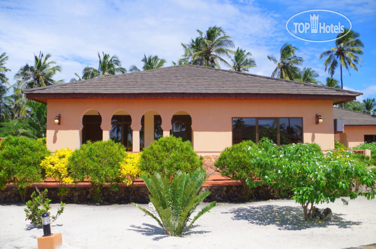 Фото The Sands Beach Resort