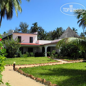 Hotel photo Flame Tree Cottages 