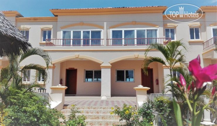 Hotelier's photos The Island Beach Resort 3*