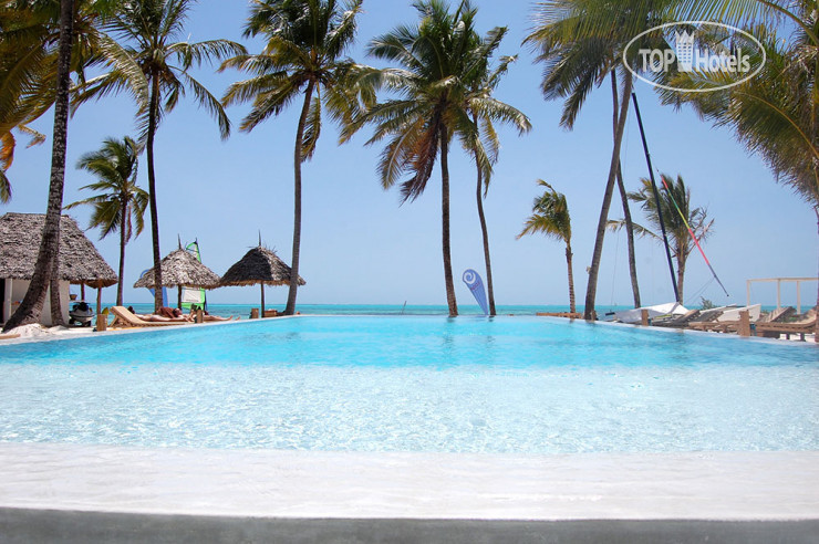 New photos from tourists The Loop Beach Resort