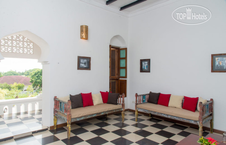 Hotelier's photos The Manor House by Sansi