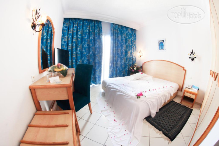 New photos from tourists Nesrine 4*