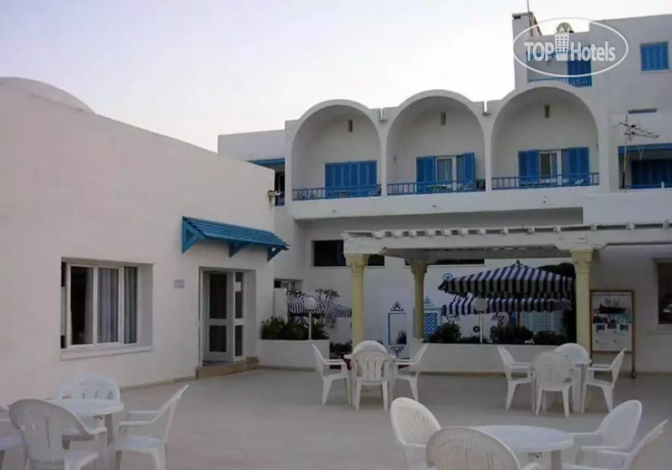 New photos from tourists Abou Nawas Nejma 4*