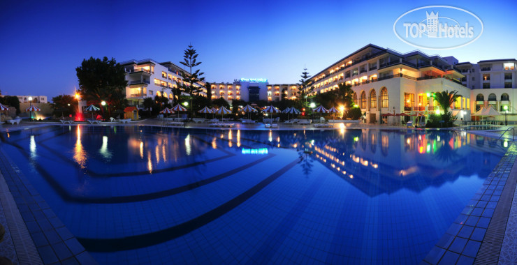 Hotel photo Riviera Resort 4*