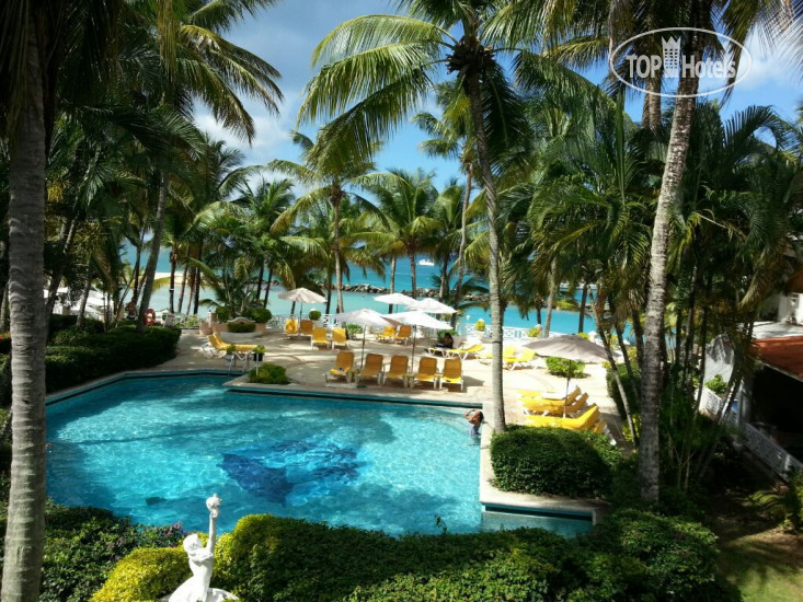 Hotelier's photos Coco Reef 5*