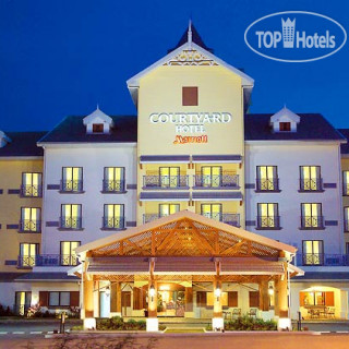 Photos Courtyard Port of Spain