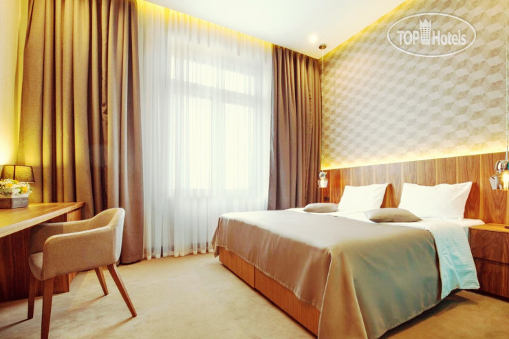 New photos from tourists Five Points Square - City Center 4*