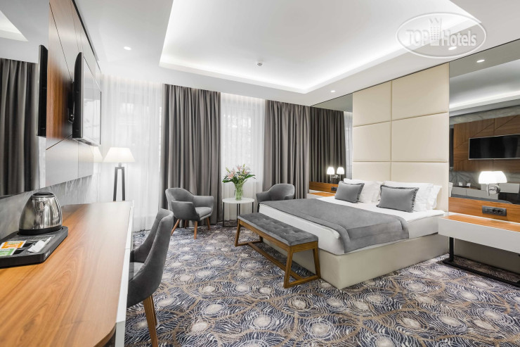 Hotel photo Sky Hotel 4*