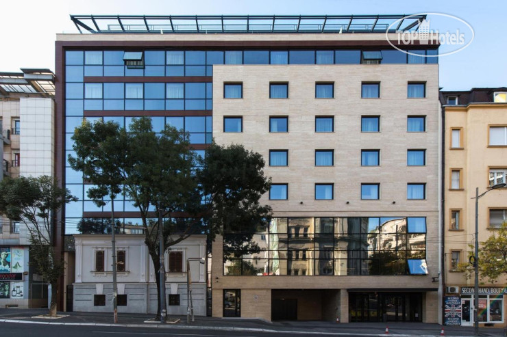 New photos from tourists Central Point Hotel 4*