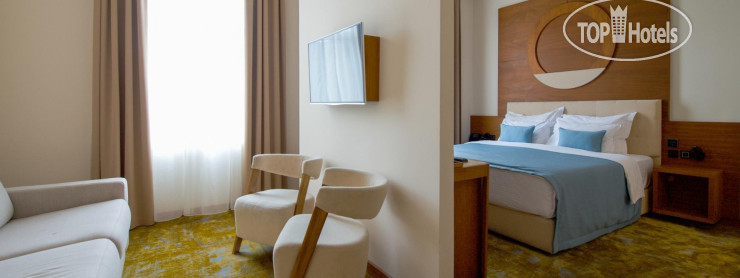 New photos from tourists City Savoy 4*