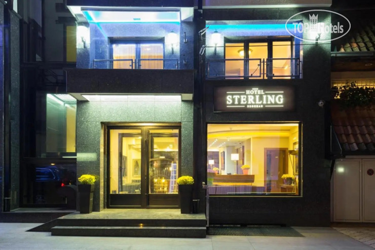 Hotelier's photos Hotel Sterling Garni 4*