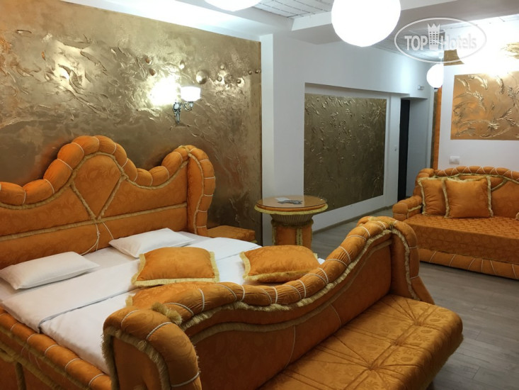 Hotelier's photos Bali Colosseum Hotel 4*