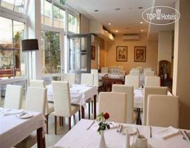New photos from tourists Le Petit Piaf 3*