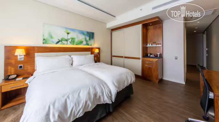 Hotelier's photos DoubleTree by Hilton Cape Town Upper Eastside 4*