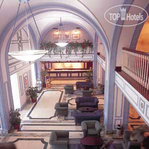 Hotelier's photos Holiday Inn Garden Court North Beach 3*