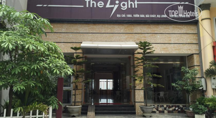 Фото The Light Hotel