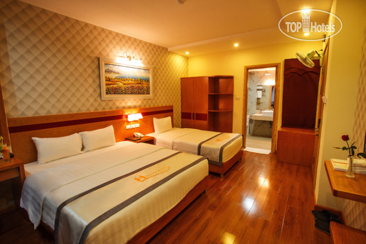 New photos from tourists Home Hotel 3*
