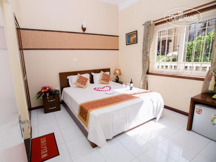 New photos from tourists A Dong Hotel 2*