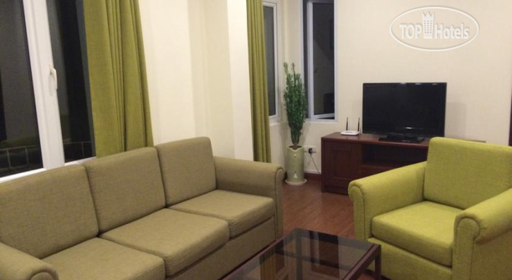 New photos from tourists Duy Tan Apartment Building