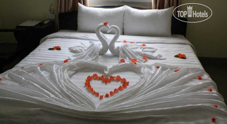 New photos from tourists Jade Hotel 2*