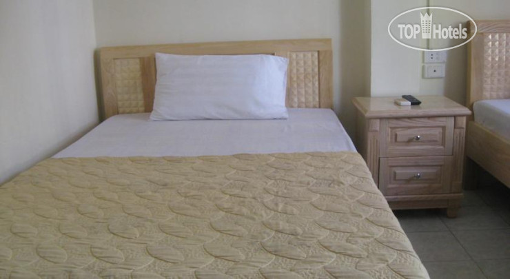 New photos from tourists Ho Tay Hotel