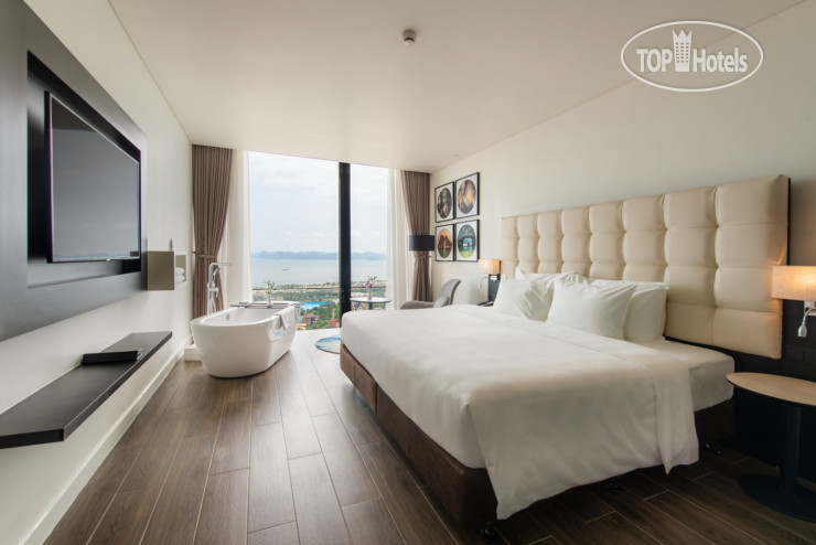 Hotel photo Soleil Ha Long Trademark Collection By Wyndham 5*