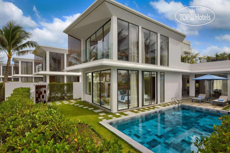 Hotelier's photos Wyndham Hoi An Royal Beachfront Resort & Villas 5*