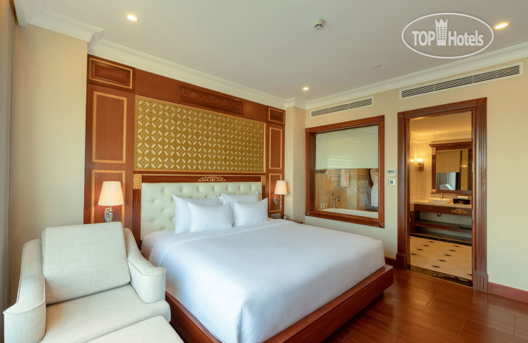 New photos from tourists DLG Hotel Danang 5*