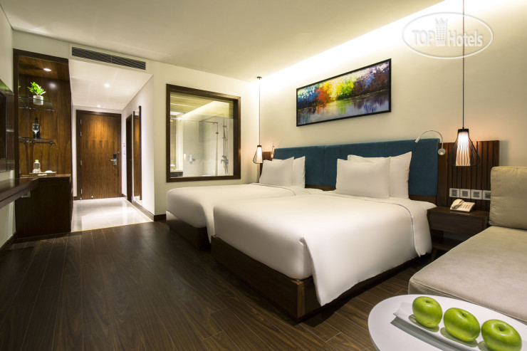 Фотографии отеля  Maximilan Danang Beach Hotel 4*