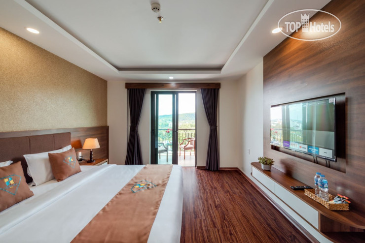 Фотографии отельера Night Sea Hotel 4*