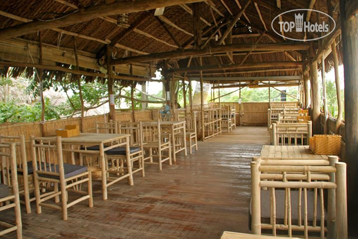 New photos from tourists Nguyen Shack