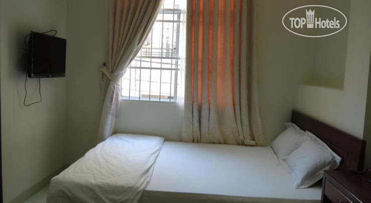 New photos from tourists Long Chau Hotel 1*