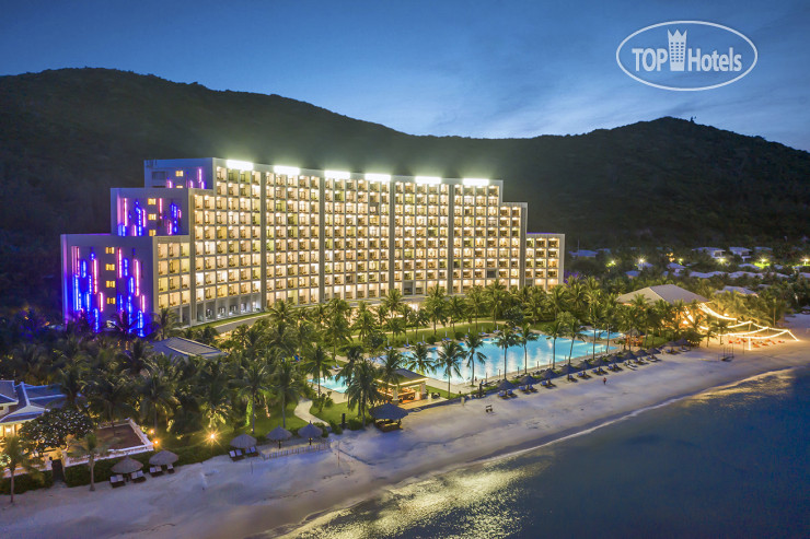 Hotelier's photos Vinpearl Resort & Spa Nha Trang Bay 5*