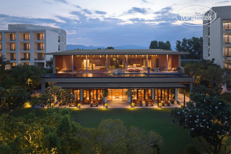 Фотографии отеля  JW Marriott Cam Ranh Bay Resort & Spa 5*