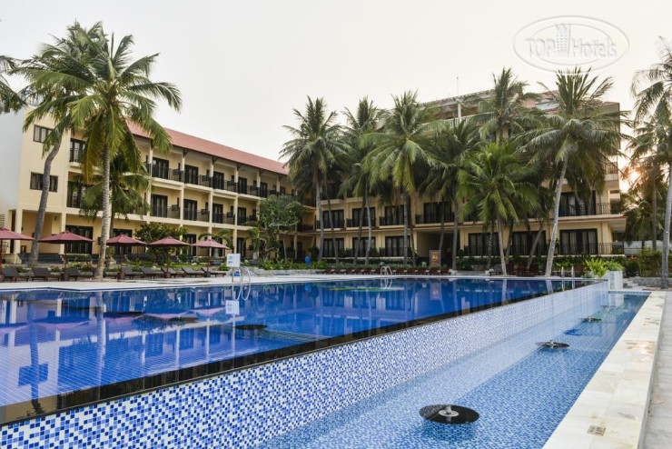 Hotelier's photos Hon Rom Sunlight Resort 2*