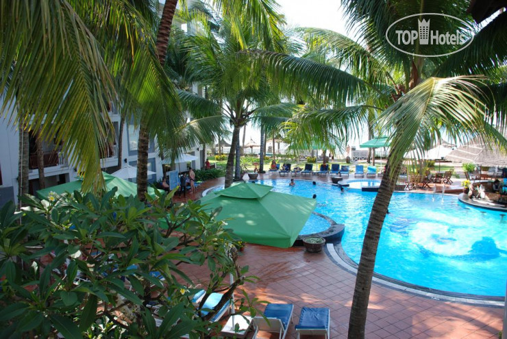 Hotelier's photos Canary Beach Resort 3*